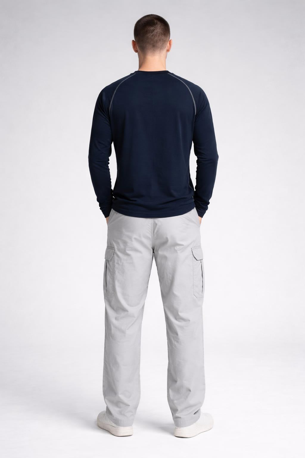 Back pose of the model wearing Long Sleeves Knit